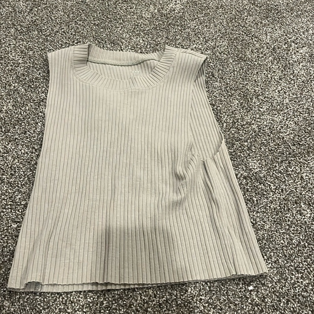 Aerie light green tank crop